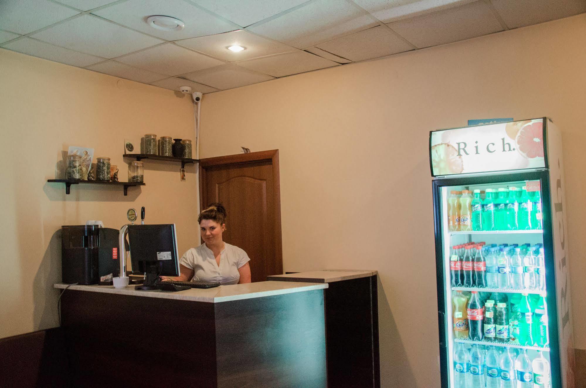 Hotel Fortuna Львов Экстерьер фото